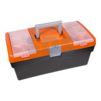 Ящик для инструмента Proconnect пластиковый 420х220х180 мм. 
Изготовлен из полипропилена, имеет съемный 3-х секционный лоток и два встроенных органайзера с крышкой. 
Ящик предназначен как для хранения, так и для транспортировки инструмента, крепежных изде