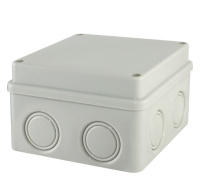 Распаячная коробка ОП 110х110х70мм, крышка на винтах, IP55, 8вх., без гермовводов TDM